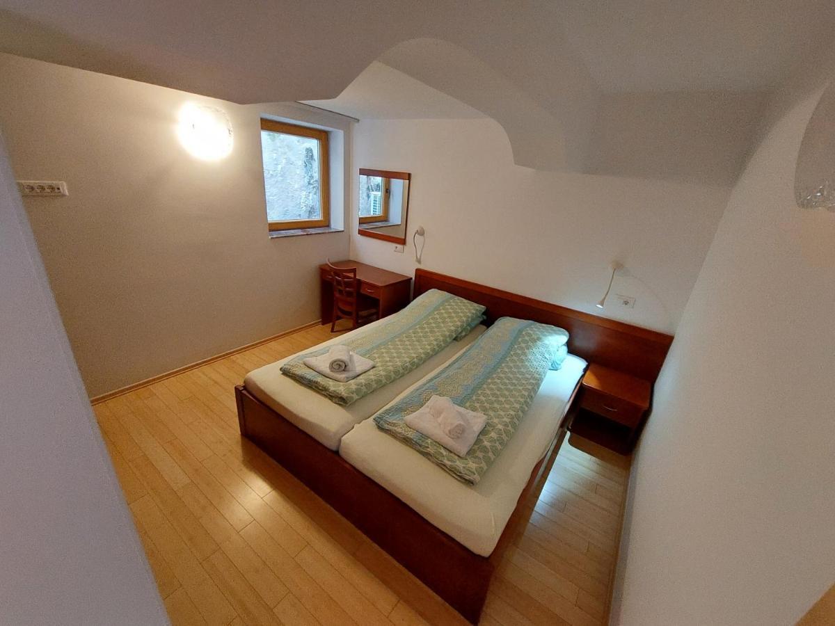 Apartmaji Fizine ปอร์โตรอซ ภายนอก รูปภาพ